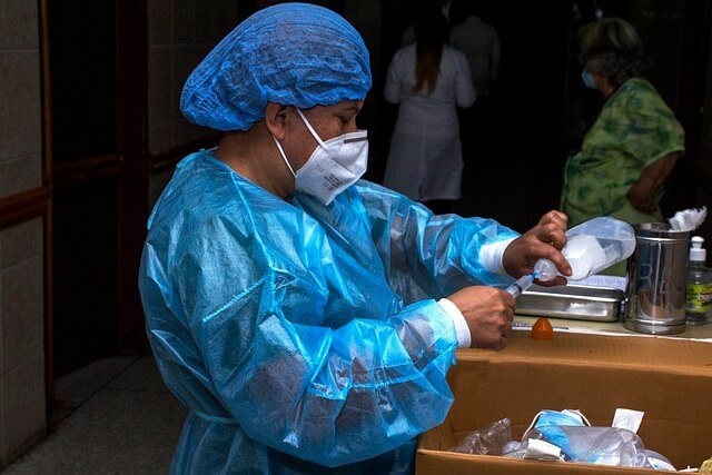 Comparison of Implant Costs by Country and Analysis of Treatment Duration Differences Full Insight Guide